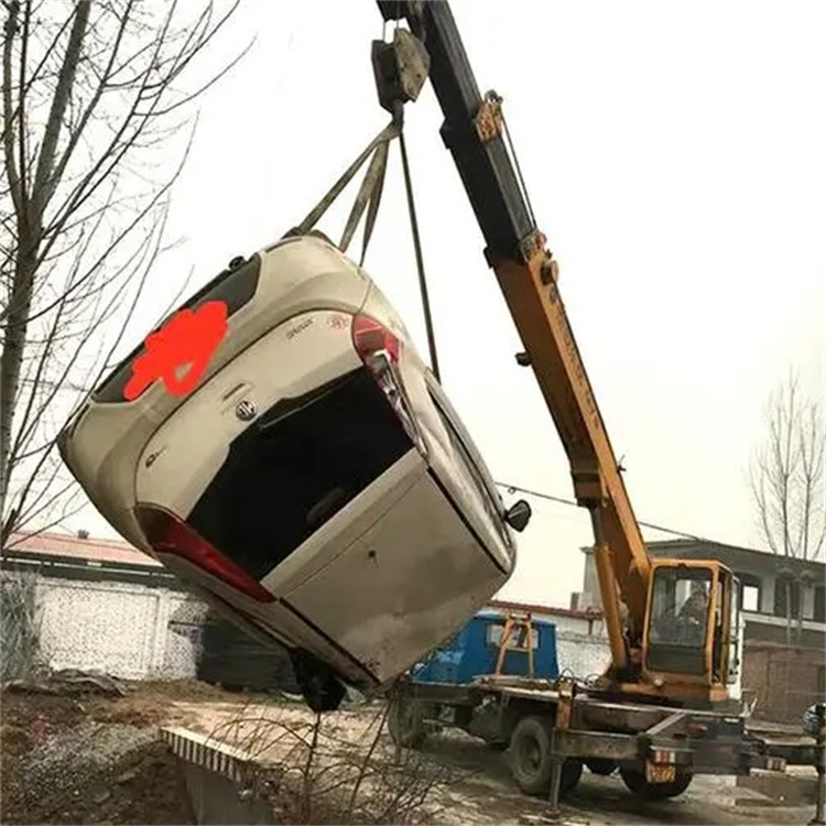 山海关随时待命，吊车24小时道路救援服务全解析